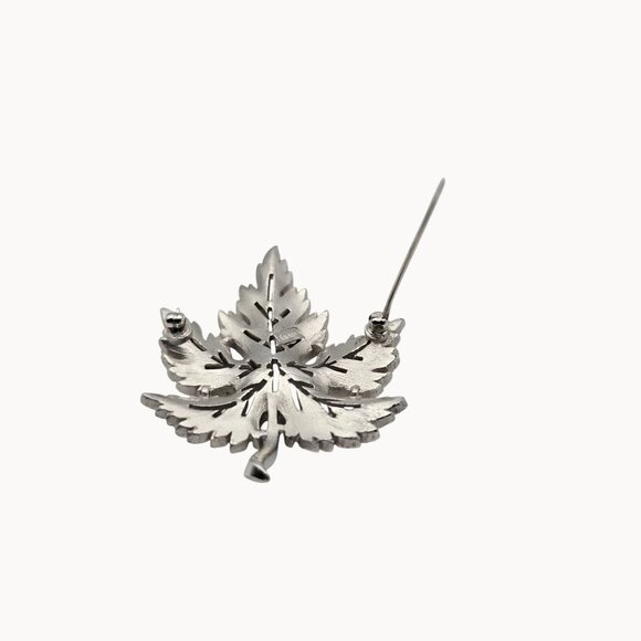 VTG Brooch Trifari Signed Silver Tone Maple Leaf Figural Autumn Harvest Fall Pin - Picture 5 of 5